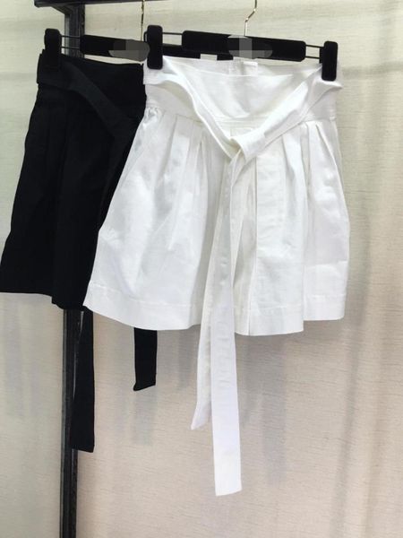 

2019 summer new fashion casual cotton fabric shorts 0603, White;black