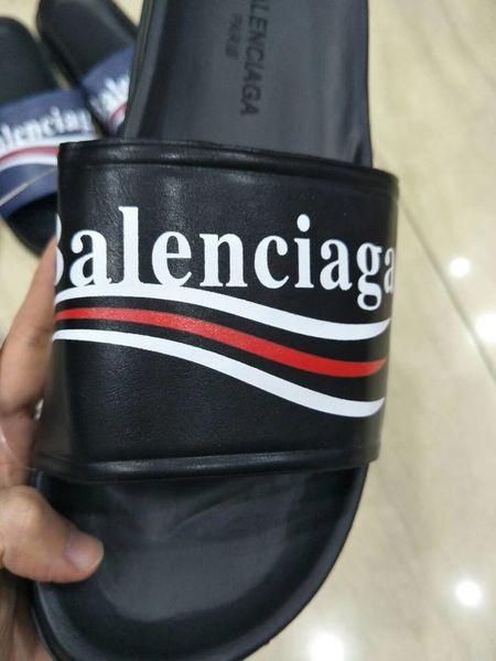 

ahot fashion men's women's shoes platform high heels slippers casual shoes flat shoes latest men's women's sandals