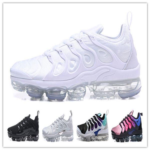 

Plu hoe tn de igner neaker cla ic air cu hion luxury black white ca ual hoe men hoe trainer walking hiking jogging outdoor port