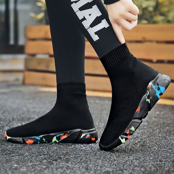 

2019 good quality designer speed trainer sneakers men women black blue casual shoes fashion breathable socks sneaker