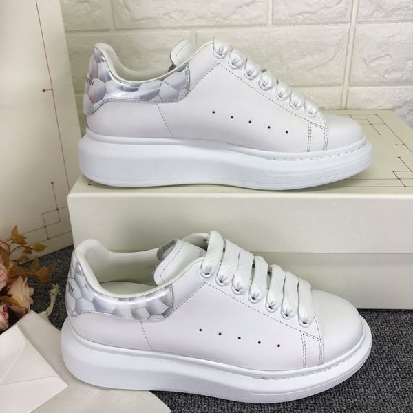 

increased small white shoes men and women 2020 four seasons wild leather sponge cake thick bottom outdoor travel casual shoes 35-44#11, Red;white