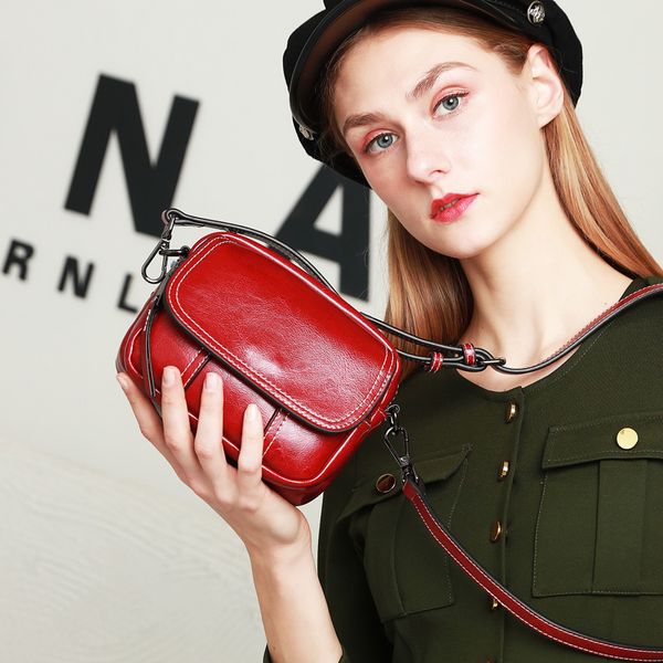

womens luxury designer bag handbags new european and american ladies messenger bag fashion small square bag shoulder handbag 8097