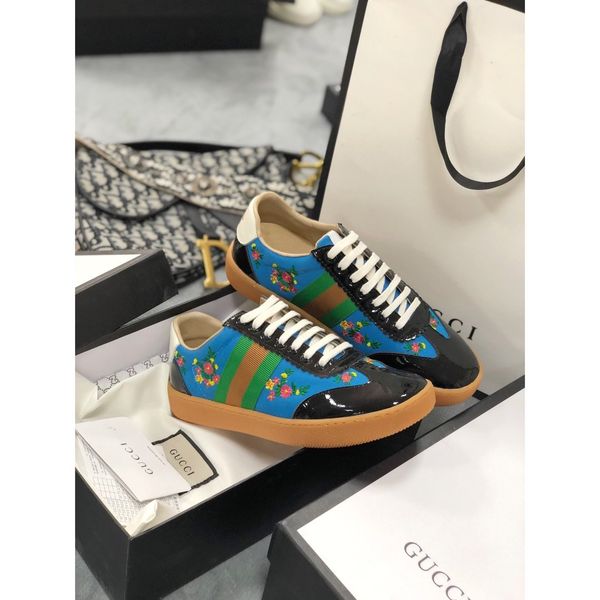 

2020 new ar couple sports shoes luxury design daily casual sports shoes outdoor sports