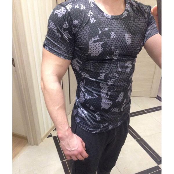 

new mens fitness tshirt 3d camo printed bodybuilding sport shirt men trainning exercise t shirts men compression tight gym shirt, Black;blue