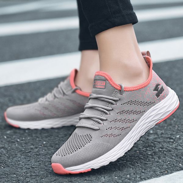 

2019 new men women sneakers zapatillas mujer deportiva breathable girls mesh lace-up outdoor running shoes soft sports gym flats