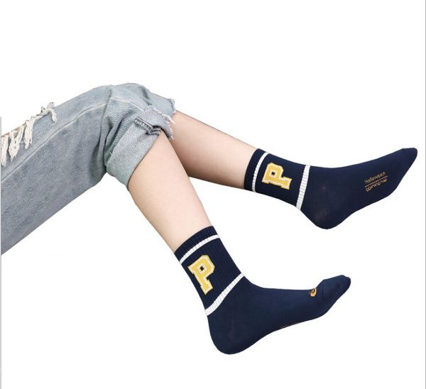 

sports socks men and women tide hip medium socks street tide college wind personality summer basketball socks, Black
