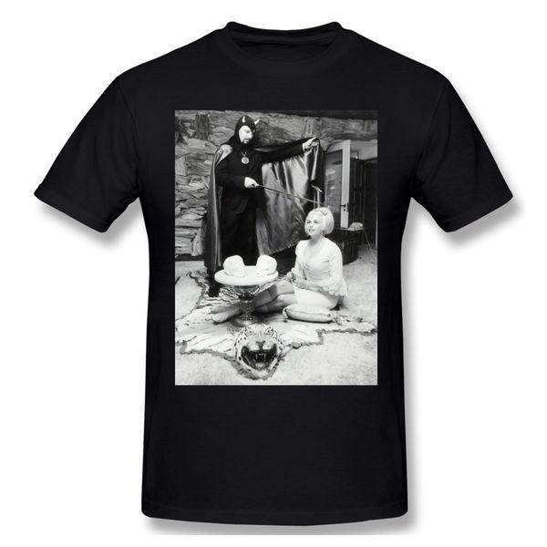 

jacob-6-magic, White;black