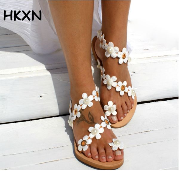 

summer 2019 new rome shoes women outdoor beach sandals slippers fashion casual pearl women's slippers non-slip flat flip flops, Black