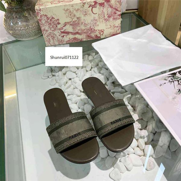 

latest dazzle flowers women sandals designer slippers embroidery sandal striped beach causal slipper 8