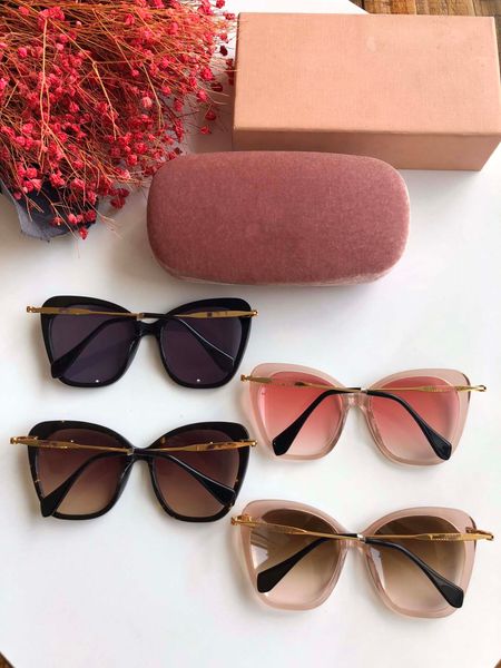 

wholesale new fashion designer sunglasses 71 square simple frame popular avant-garde style outdoor uv400 lens eyewear, White;black