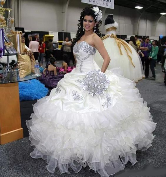 

beaded ball gown quinceanera dresses sweetheart neck sequined sweet 16 dress floor length crystals organza tiered corset masquerade gowns, Blue;red
