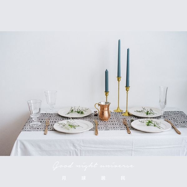 

moon-dwellers original northern european-style black and white houndstooth thick cotton tassel table runner tablecloth cabinet flag bed flag