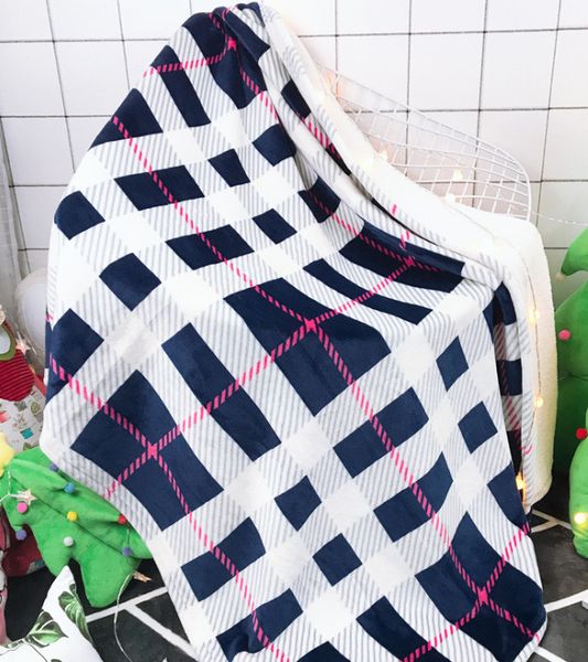 

2019 latest buy one get one 1.3*1.6m lamb blanket office sofa lunch break blanket baby blanket new year promotio