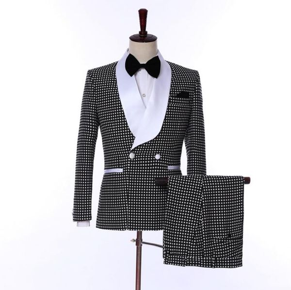 Imagem Real Wedding Tuxedos Xaile Wine lapela Um botão do noivo Homens vestidos de casamento Prom Jantar Best Man Blazer (Jacket + Bow + calça) Tailor Made B29