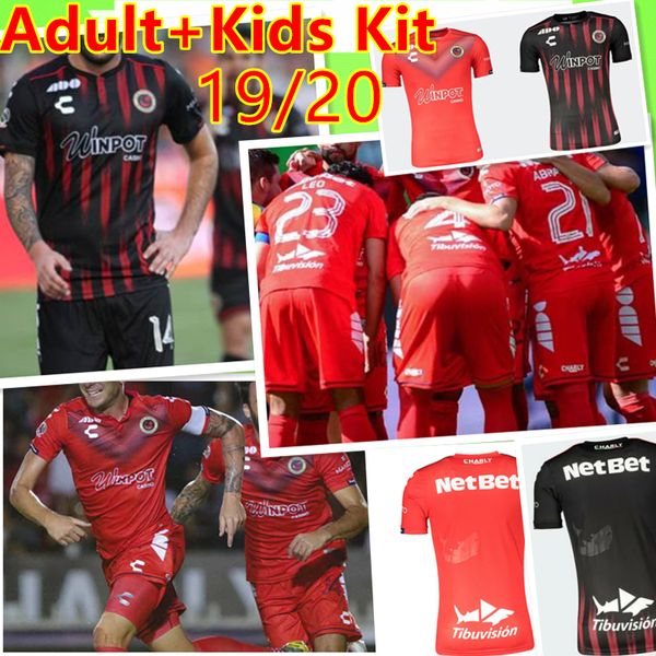 

взрослый + детский kit 2019 2020 акулы veracruz красные акулы трикотажные изделия футбола fc 19 20 мужской набор camiseta де futbol мальчико, Black;yellow