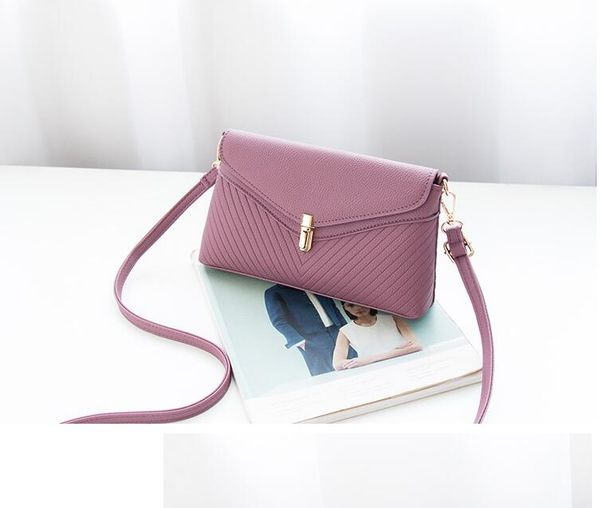 

metallic tassel evening bag chain crossbody bag is of charge for ladies' single shoulder bag, size24x6x15cm