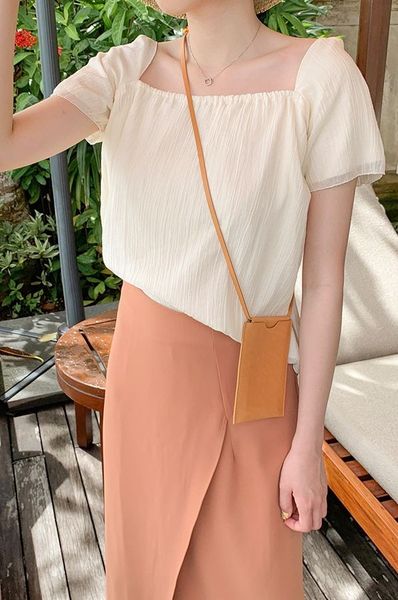 

2019 новой корейской версии летом квадратный воротник хлопка и льна с коротким рукавом французский ретро темперамент рубашки прилива, White