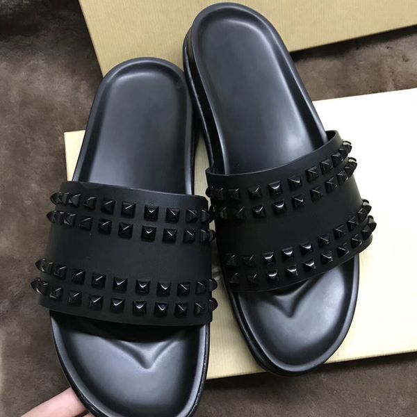 

designer Red Bottom Spikes slippers slides sandals for men flip flops Shoes Genuine Leather Black Flat Beach causal slipper with Box