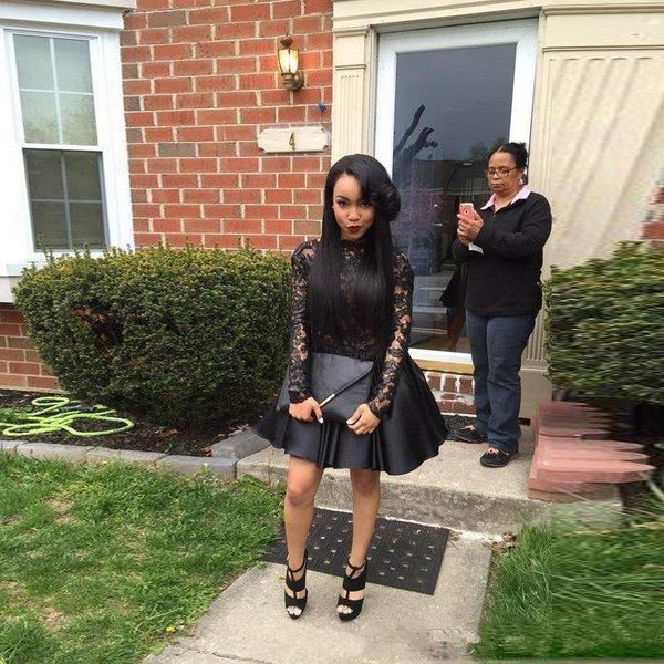 Sexy Black Lace Open Back Prom Dresses 2019 Long Sleeve Short