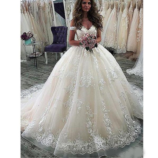 

off shoulder ball gown wedding dresses with lace appliques sweep train bridal party gown elegant custom wedding gown, White