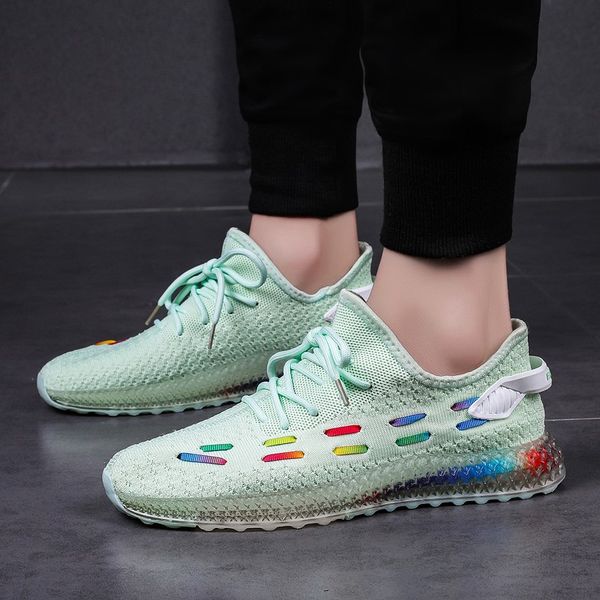 

casual sports men's shoes 3d jelly shoes contrast color coconut men's new flying weaving trend in spring 2020, Black