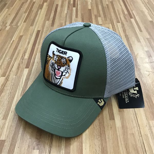 

Fashion Mesh Бейсболки Роскошные Вышивки Tiger Caps Лето Животных Дизайн Sun Hat Мужская Гольф