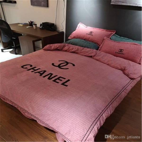 

luxury classic style fashion brand bedding sets sateen embroidery solid color bedding set soft bedding supplies