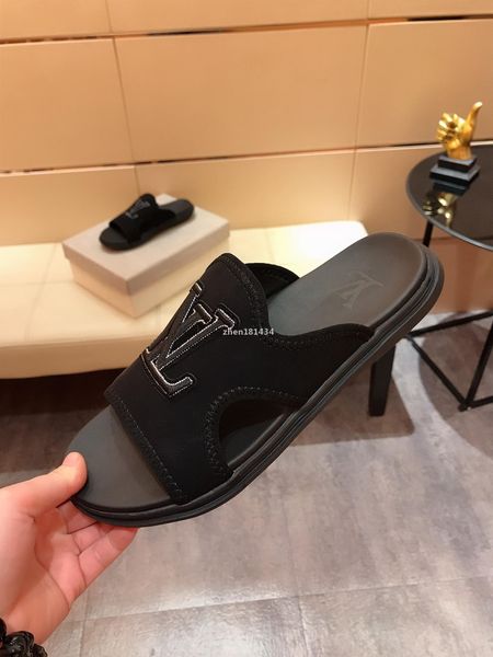 

2020 new designer shoes ace sneakers luxury embroidered white tiger bee brand shoes genuine leather mens slipper casual shoes hy518, Black;red