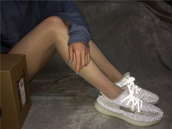 

Adida yeezy boo t 350 v2