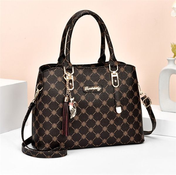 

female mother bag 2020 new korean version of the wild large-capacity designer handbag female atmosphere shoulder messenger bag ing