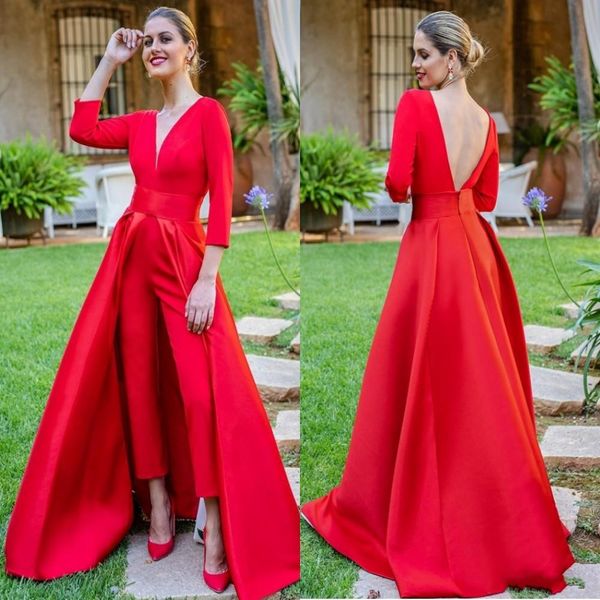 Dubai Tute rosse Abiti da sera con treno staccabile Scollo a V Abiti da ballo senza schienale Maniche a 3/4 Pantaloni da festa formale per le donne