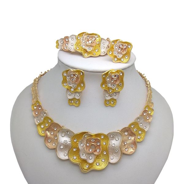 

kingdom ma new dubai crystal necklace bracelet earrings ring sets nigerian wedding african costume jewelry set, Silver