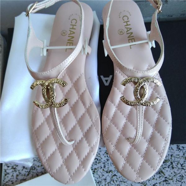 

2019 Дизайнерские шлепанцы-слайды Женские сандалии Тапочки Плоские толстые кожаны