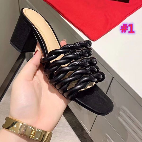 

fashion quality newset dazzle flowers women slippers flat bottom embroidery sandal floral brocade slipper flip flops striped beach causal sa, Black