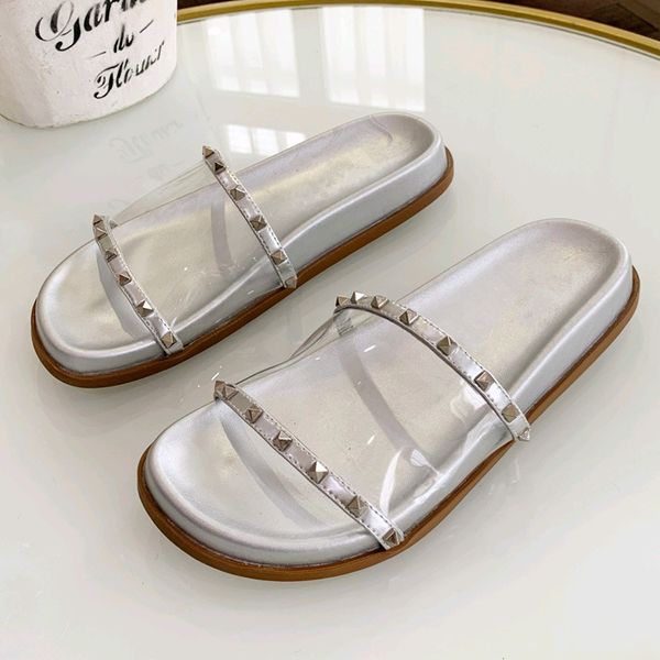 

дизайн одежды бренда прозрачные пвх женщин тапочки заклепок декор платформы летние женщины горки, Black