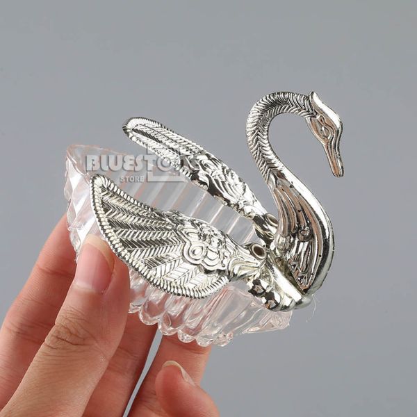 

24pcs elegant romantic swan favours candy boxes wedding favour gift box ing