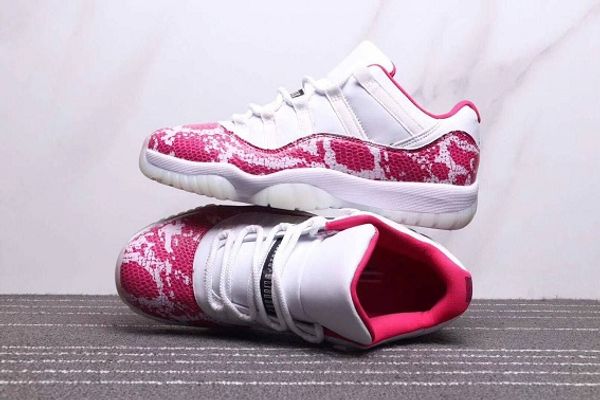 

11 низкая розовая змеиная кожа женская баскетбольная обувь ТОП заводская версия м