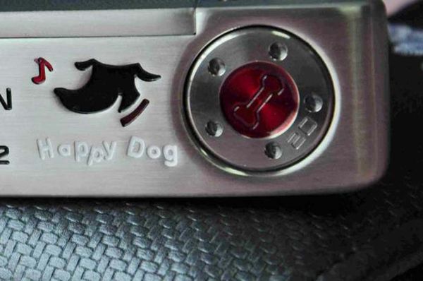 

2018 Новая модель клюшки для гольфа Red Happy Dog Putter Съемные грузы Черная или белая рукоятка + клюшка для головы доступны реальные фотографии