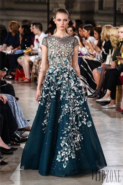 Eleganti abiti Georges Hobeika Abiti da sera Maniche Appliques floreali 3D Perline gioiello Collo in rilievo Abiti da sera A-Line Abito formale con paillettes