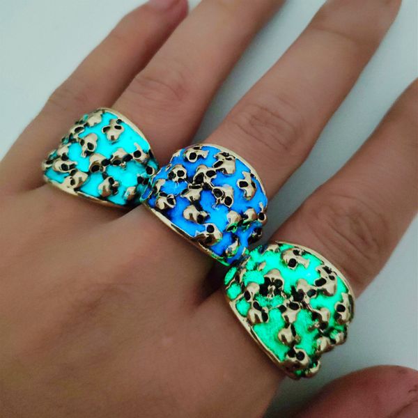 

2019 punk men glow in the dark ring creative alloy adjustable luminous ring vintage charm jewelry for halloween gifts accesory, Golden;silver