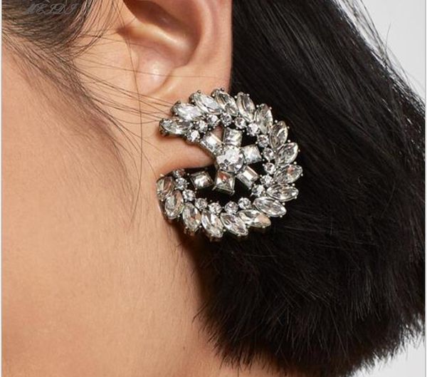 

fashionable temperament with hollow flower earrings and earrings, Golden;silver