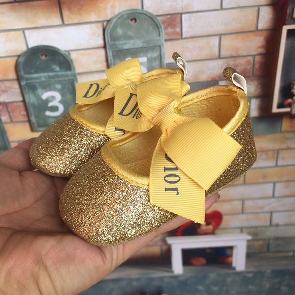 

2019 new baby girl shoes cute princess bowknot kid anti-slip on shoes 0-18 months toddler crib first walkers