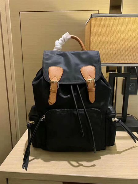 

wholesale preferred fashion autumn and winter new waterproof fabric men and women style brand shoulder bag