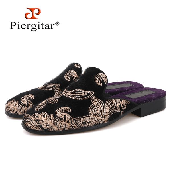 

piergitar 2019 new horsehair men's slippers with totem designs fashion show and party men's dress shoes male smoking slippers, Blue;gray