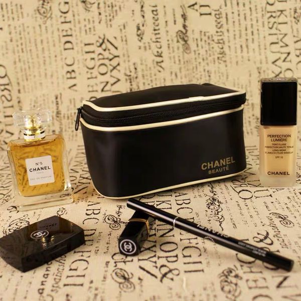 

Cases e Estojo de Cosméticos winnie00