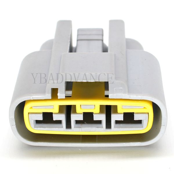 

furukawa 3 pin auto wire harness electrical terminel connector qlw-3f-gr for wire sizes 2mm - 3mm2 (12 - 14 awg) japan