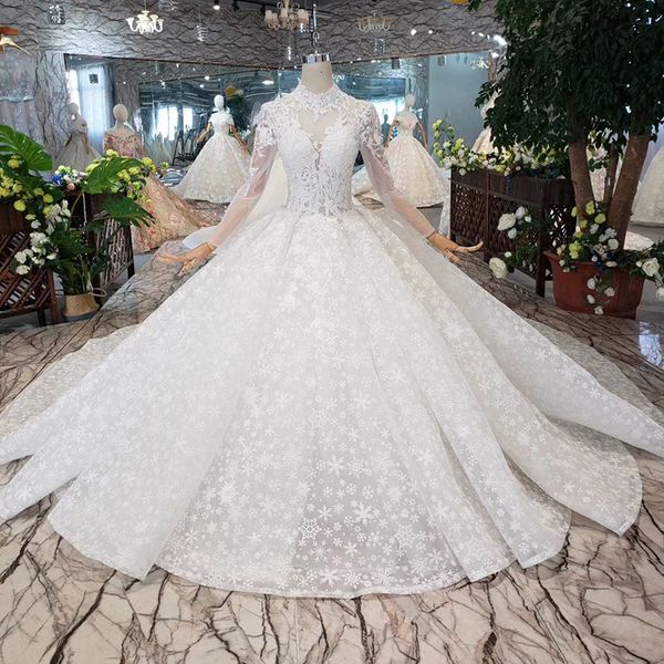 

2019 long tulle sleeve wedding dresses open keyhole back high neck illusion neckline 3d floral applique pattern lebanon garden bridal gowns, White