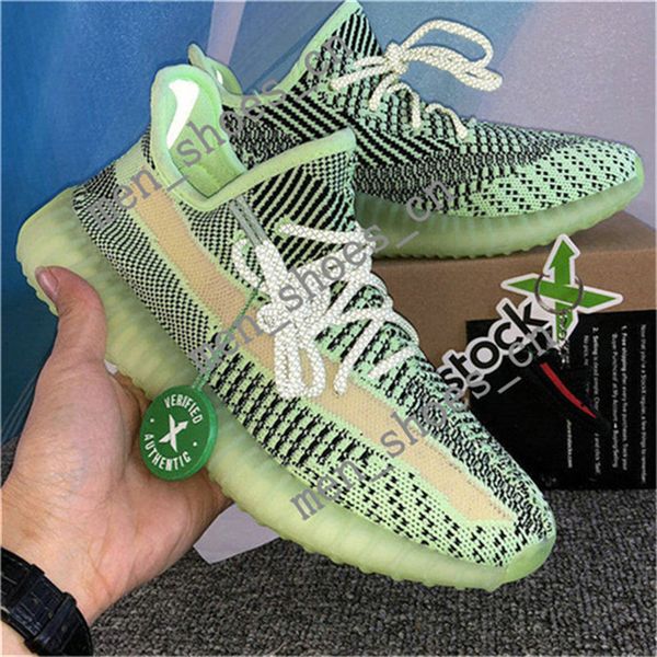 

yeehu 2020 new yecheil black static 3m reflective kanye west running shoes gid glow true form clay butter men women sneakers two 31