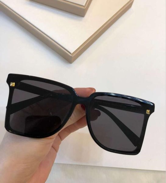 

new fashion women sunglasses va4094 men sunglasses simple and generous men sun glasses outdoor uv400 protection eyewear with case, White;black