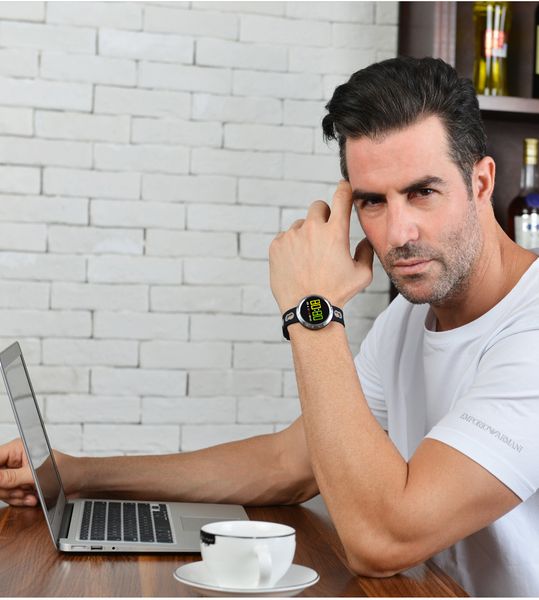 

2020 selling sport smartwatch -waterproof ip68, record blood oxygen, support push message, fitness tracker